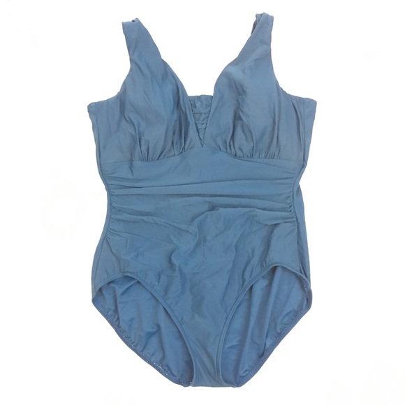 Lands' End Other - Lands End Swimwear One Piece Rouched 18DDD